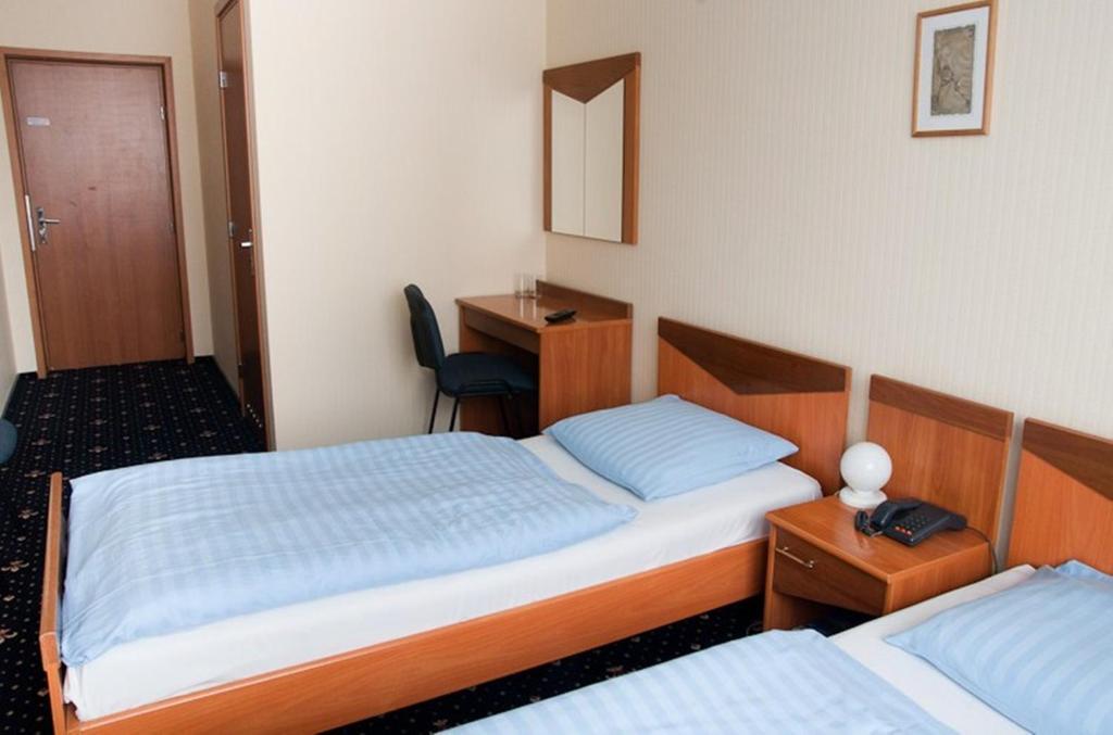 Hotel Naramowice Познан Стая снимка