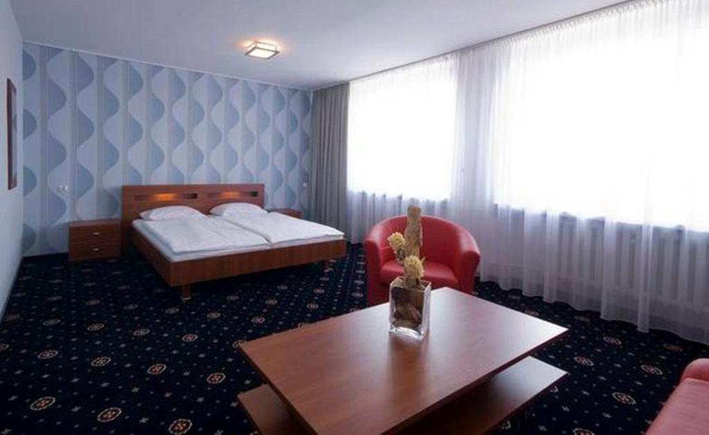 Hotel Naramowice Познан Стая снимка